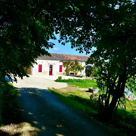 Bed & Breakfast Les Du Vallon 3*